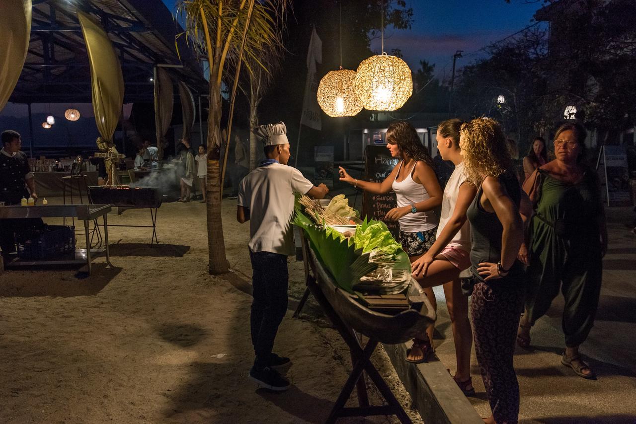 Hotel Ombak Paradise Gili Air Exterior photo